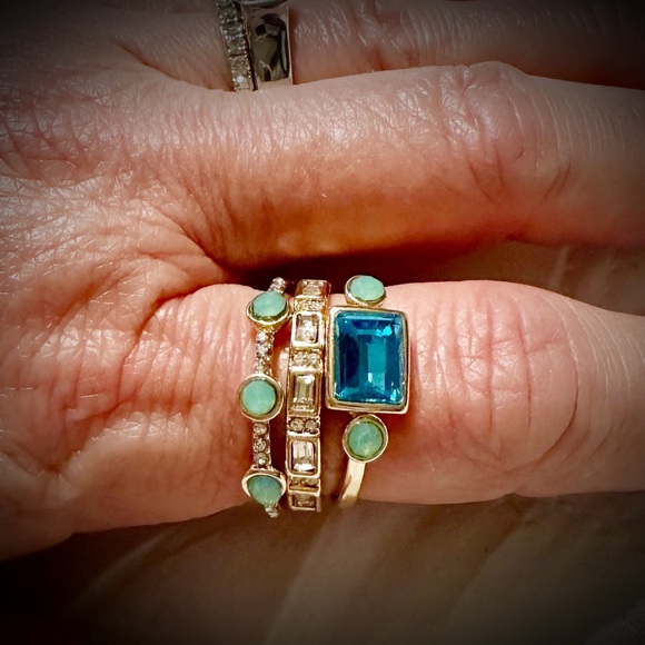 Blue Zircon 3 Stack Rings NWT Gold Plated - Picture 5 of 5